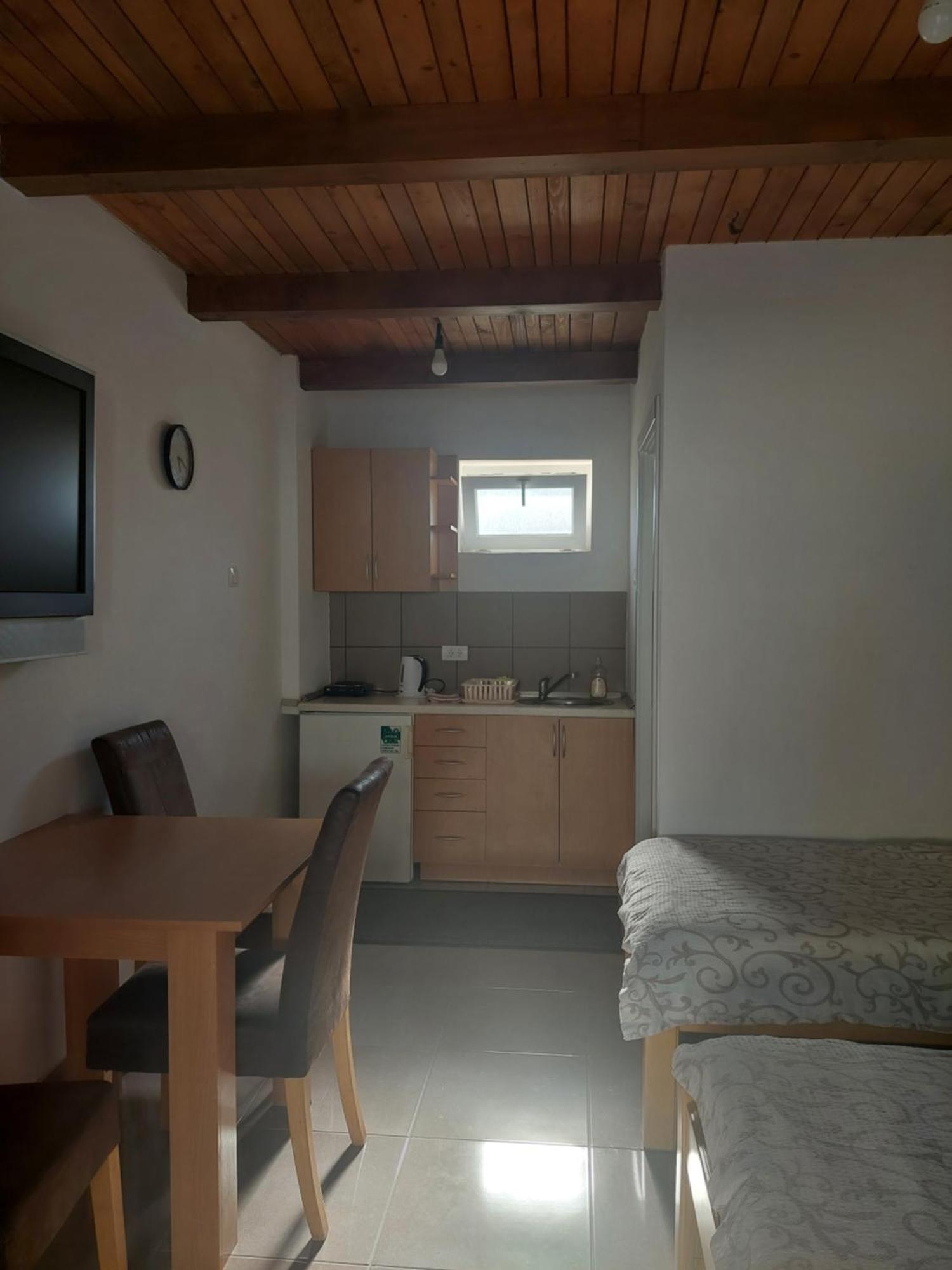 Apartment M&M Pacir Exterior photo